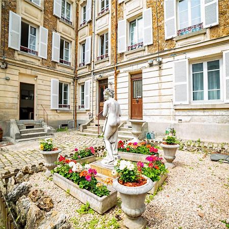 Lovely Apartment Palace Of Versailles Kültér fotó
